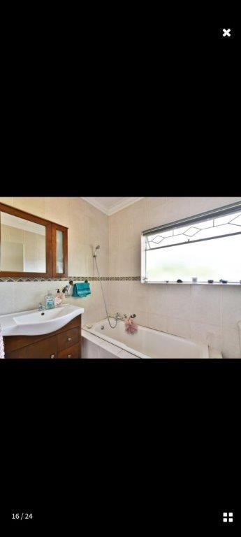 3 Bedroom Property for Sale in Mondeor Gauteng