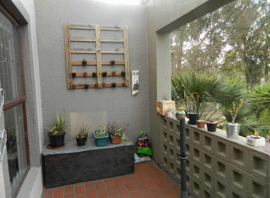 2 Bedroom Property for Sale in New Market Gauteng