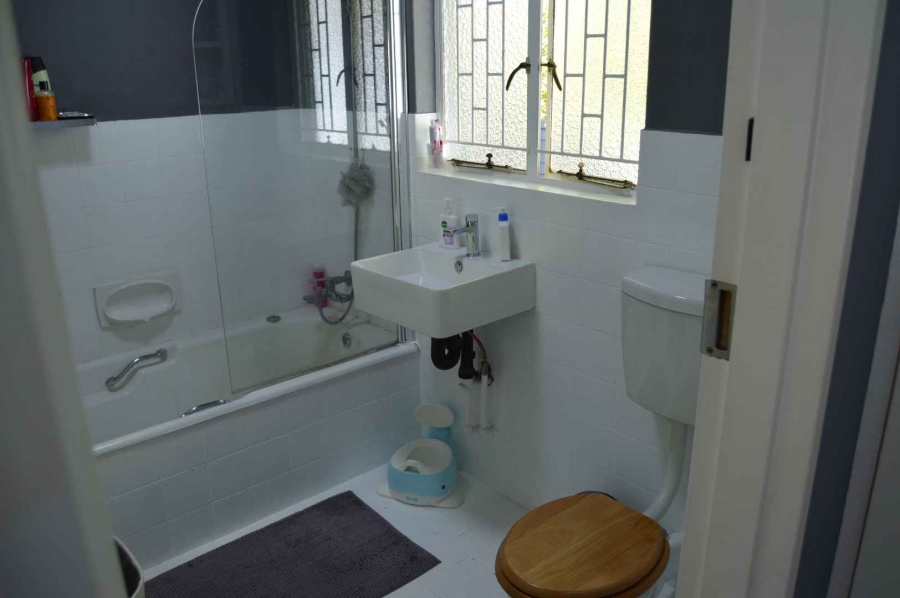 4 Bedroom Property for Sale in Brackendowns Gauteng