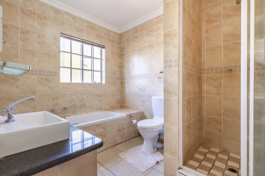 3 Bedroom Property for Sale in Equestria Gauteng