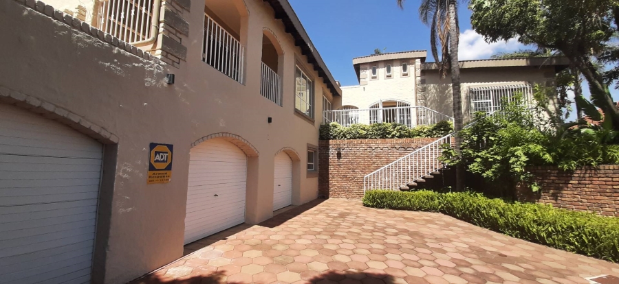 3 Bedroom Property for Sale in Waterkloof Ridge Gauteng