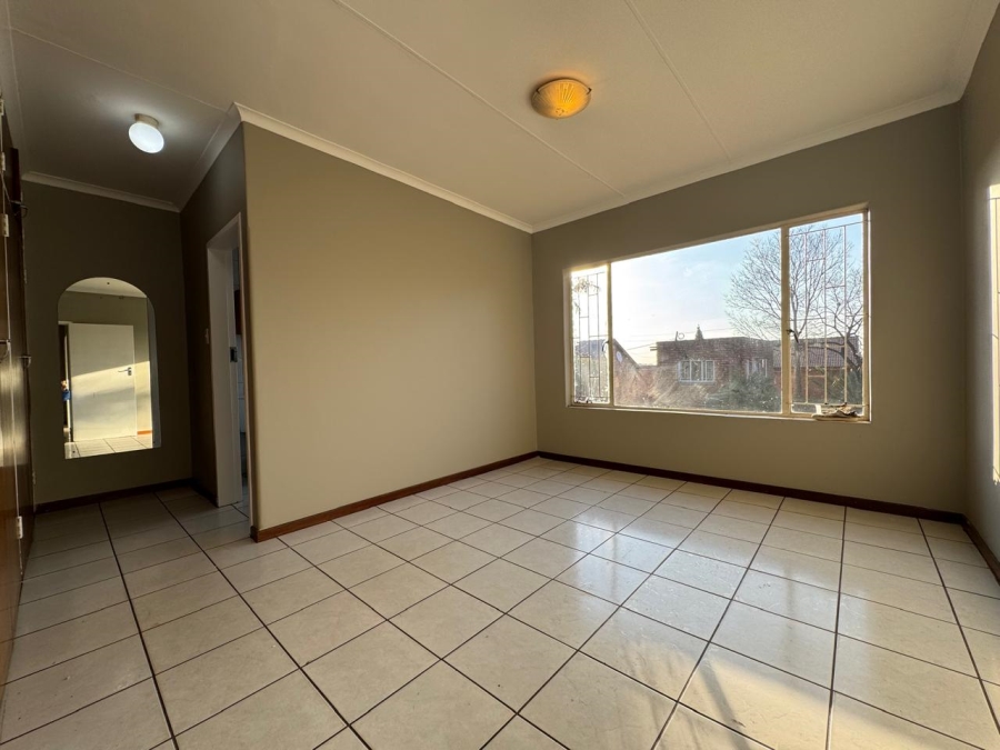 To Let 3 Bedroom Property for Rent in Elardus Park Gauteng