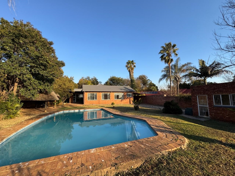 To Let 3 Bedroom Property for Rent in Elardus Park Gauteng