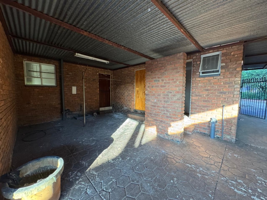 To Let 3 Bedroom Property for Rent in Elardus Park Gauteng