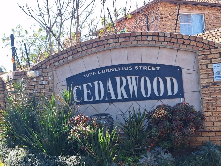 To Let 3 Bedroom Property for Rent in Weltevreden Park Gauteng