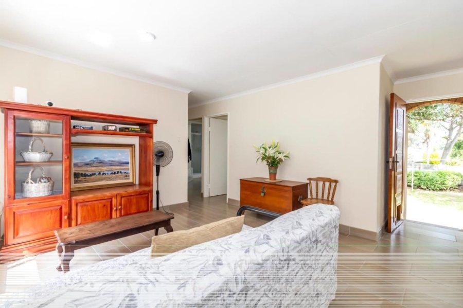 3 Bedroom Property for Sale in Wilgeheuwel Gauteng