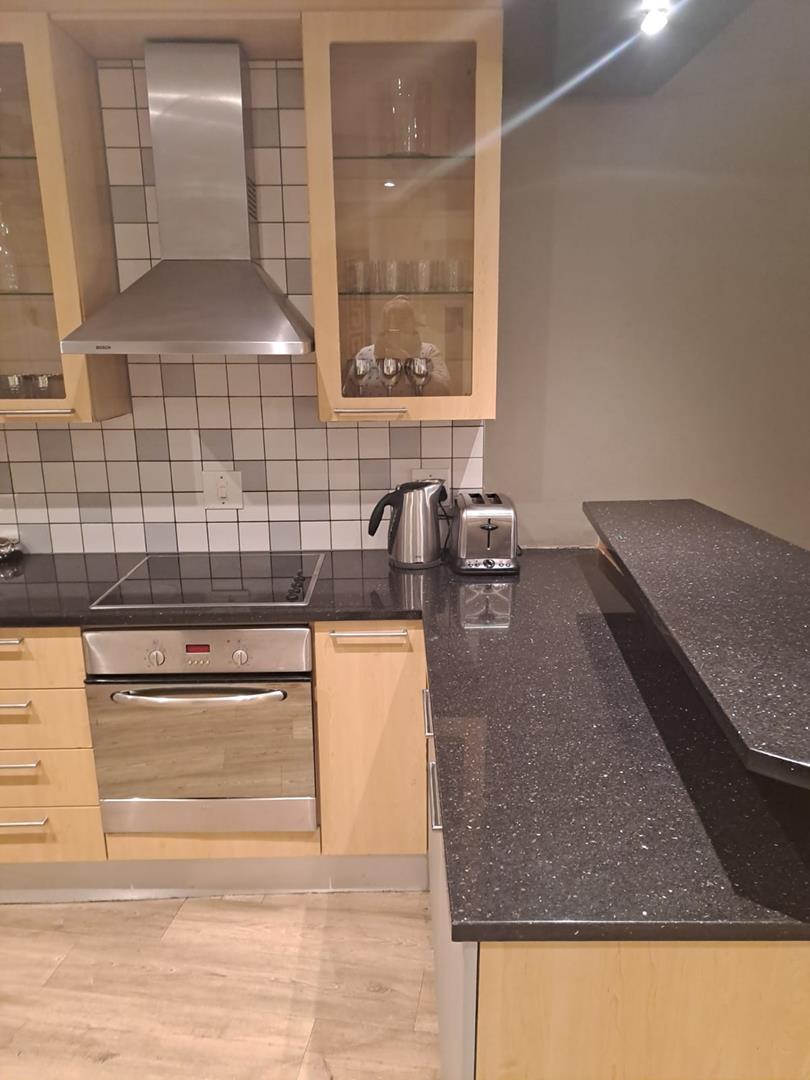To Let 2 Bedroom Property for Rent in Benmore Gardens Gauteng