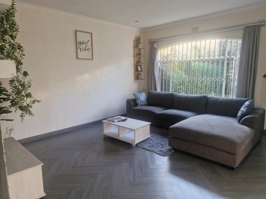 To Let 3 Bedroom Property for Rent in Strathavon Gauteng