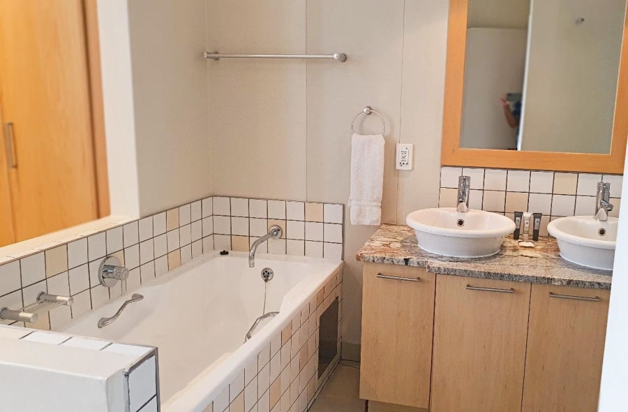To Let 2 Bedroom Property for Rent in Morningside Gauteng