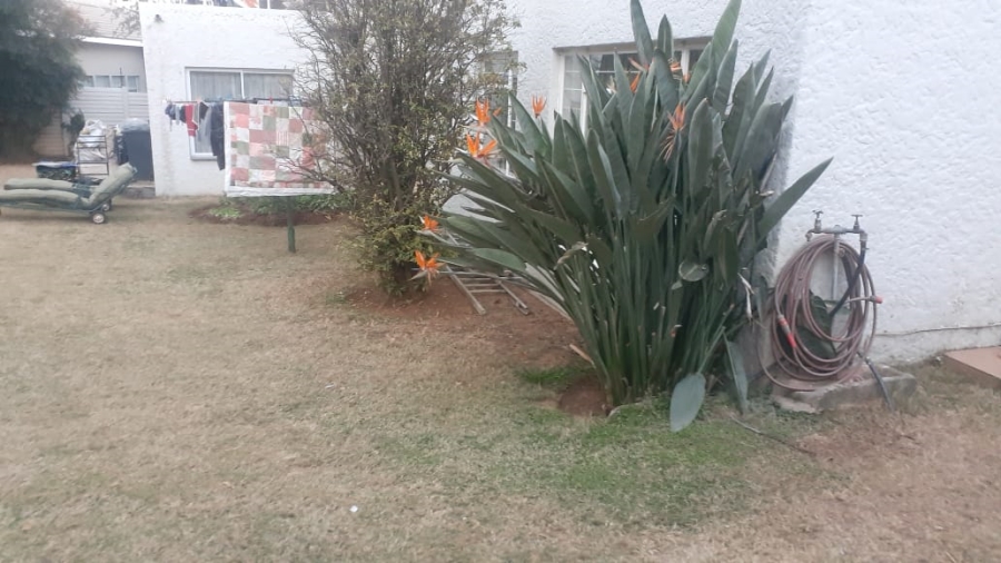 To Let 3 Bedroom Property for Rent in Sandringham Gauteng