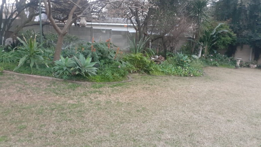 To Let 3 Bedroom Property for Rent in Sandringham Gauteng