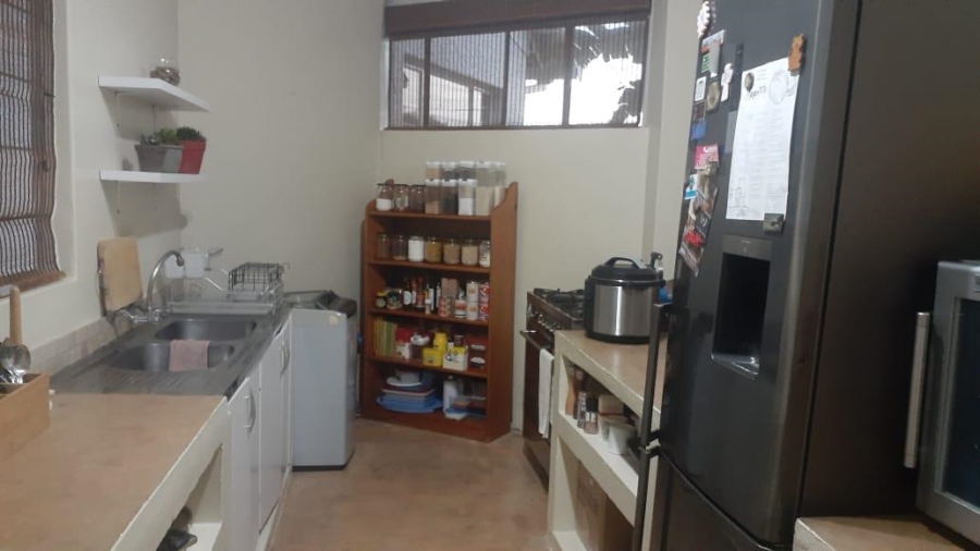 To Let 3 Bedroom Property for Rent in Sandringham Gauteng