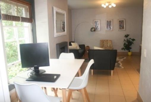 To Let 1 Bedroom Property for Rent in Sandown Gauteng