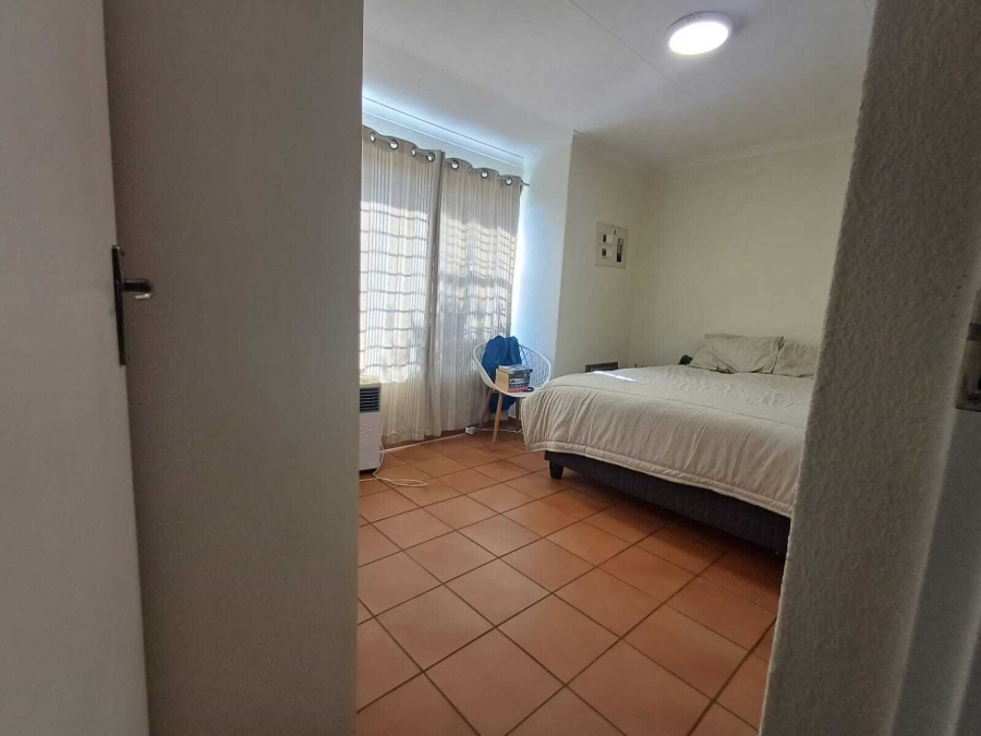To Let 2 Bedroom Property for Rent in Weltevreden A H Gauteng