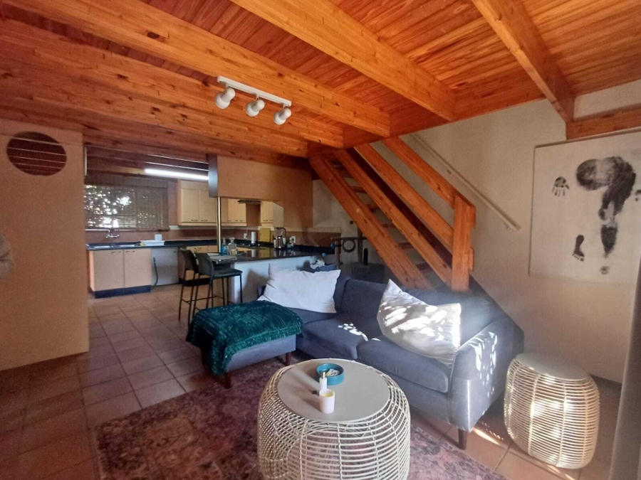 To Let 2 Bedroom Property for Rent in Weltevreden A H Gauteng