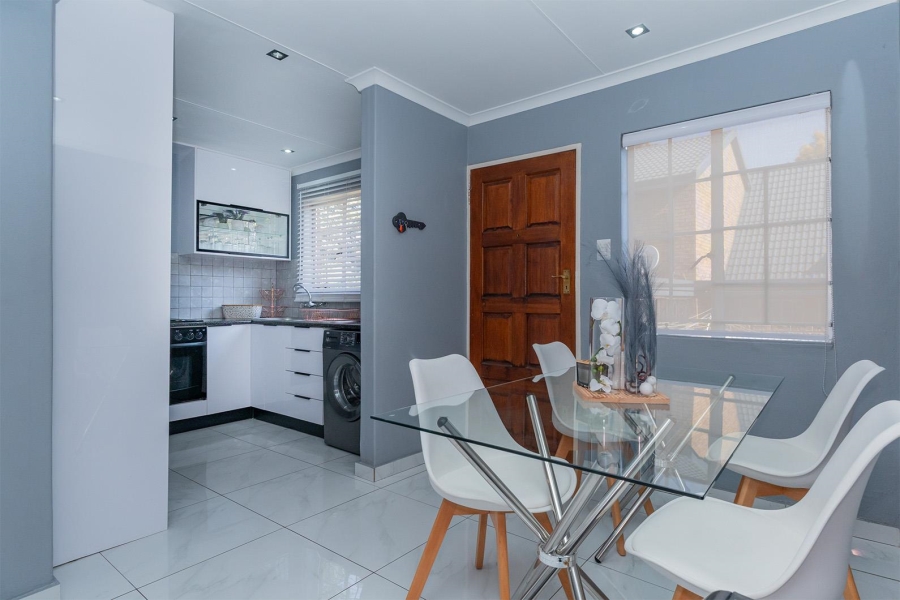 3 Bedroom Property for Sale in Van Riebeeck Park Gauteng