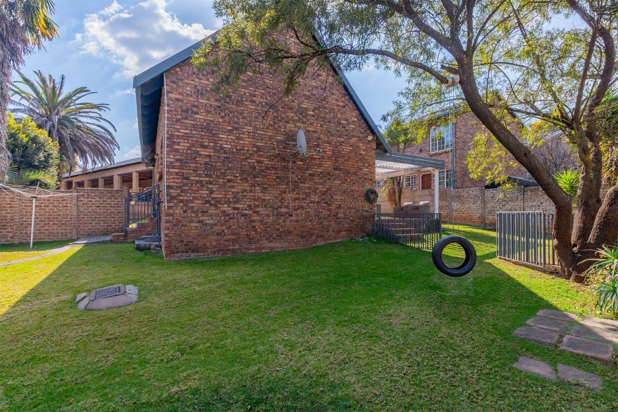 3 Bedroom Property for Sale in Van Riebeeck Park Gauteng