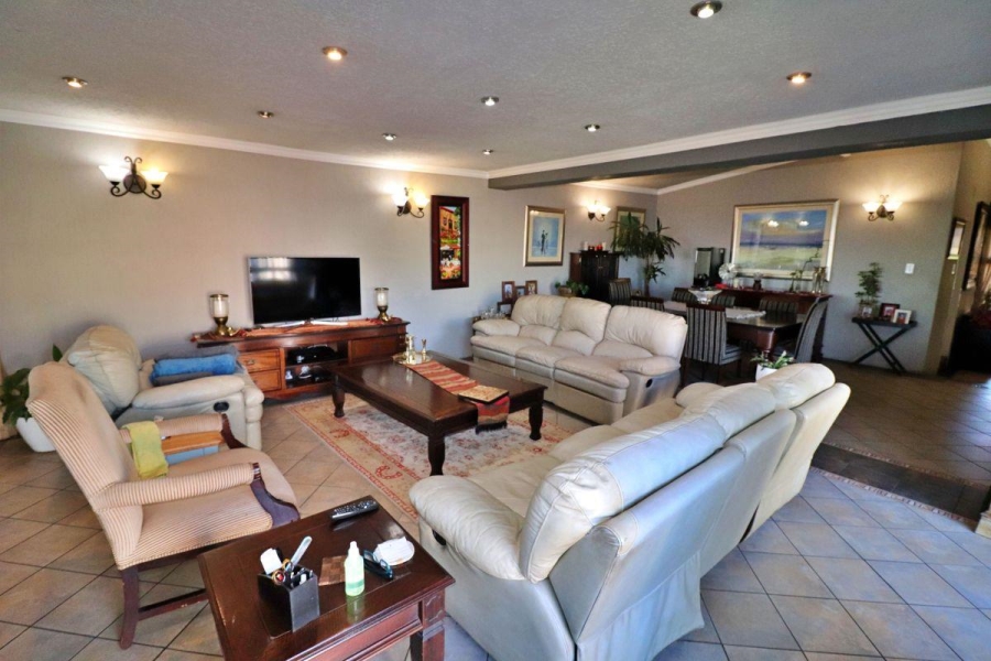 3 Bedroom Property for Sale in Sunnyridge Gauteng