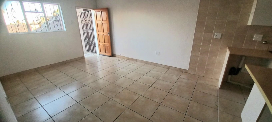 To Let 2 Bedroom Property for Rent in Dalpark Gauteng