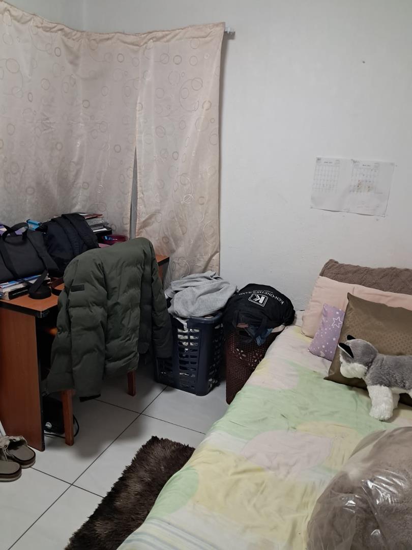 To Let 2 Bedroom Property for Rent in Raceview Gauteng