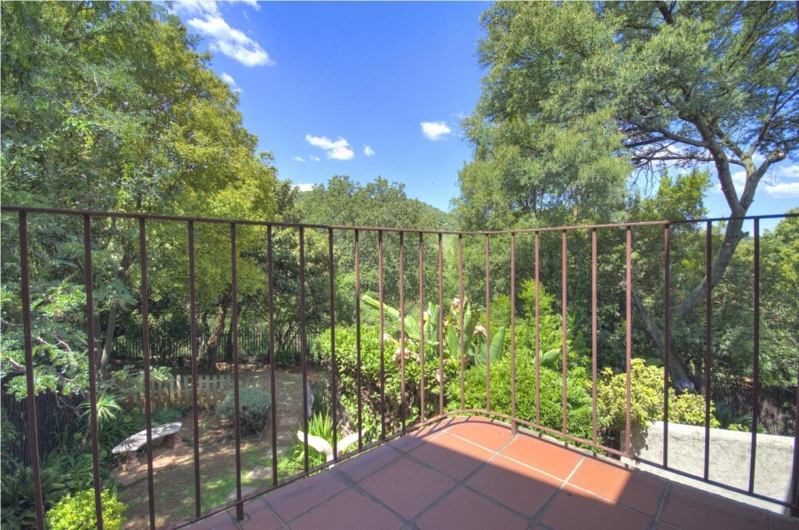 3 Bedroom Property for Sale in Mondeor Gauteng