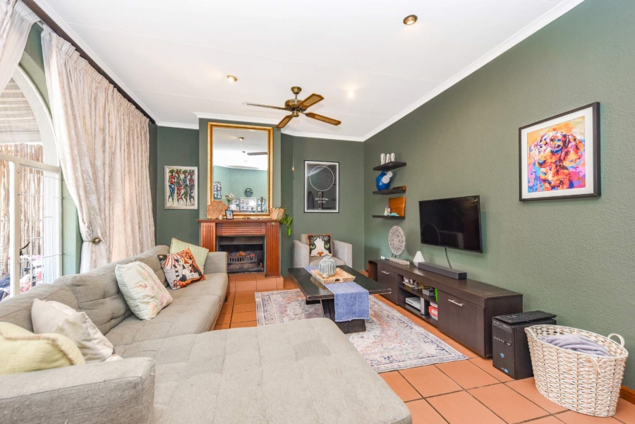 4 Bedroom Property for Sale in Brackendowns Gauteng