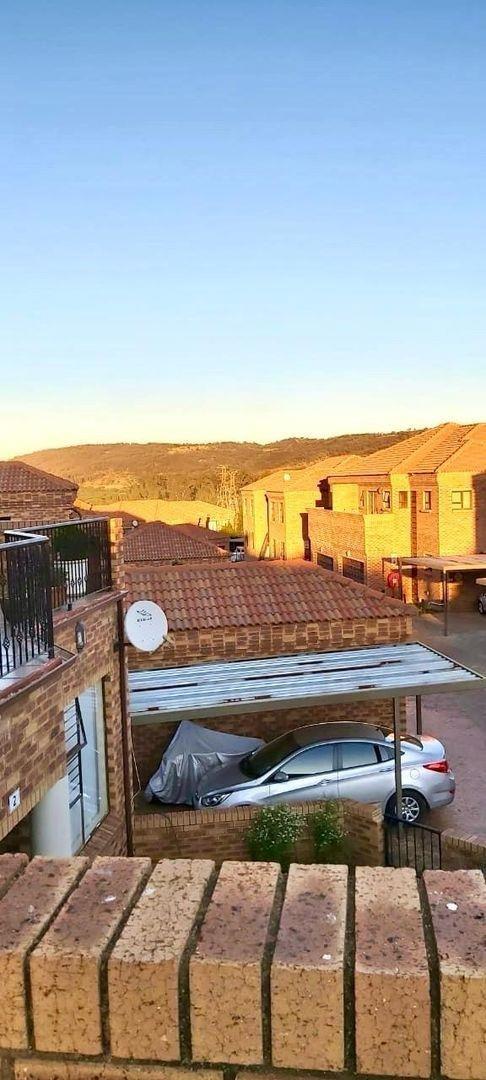 2 Bedroom Property for Sale in Liefde en Vrede Gauteng