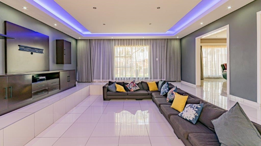 4 Bedroom Property for Sale in Randhart Gauteng