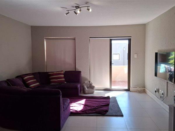 2 Bedroom Property for Sale in New Market Gauteng