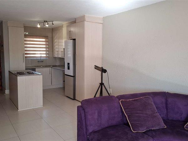 2 Bedroom Property for Sale in New Market Gauteng