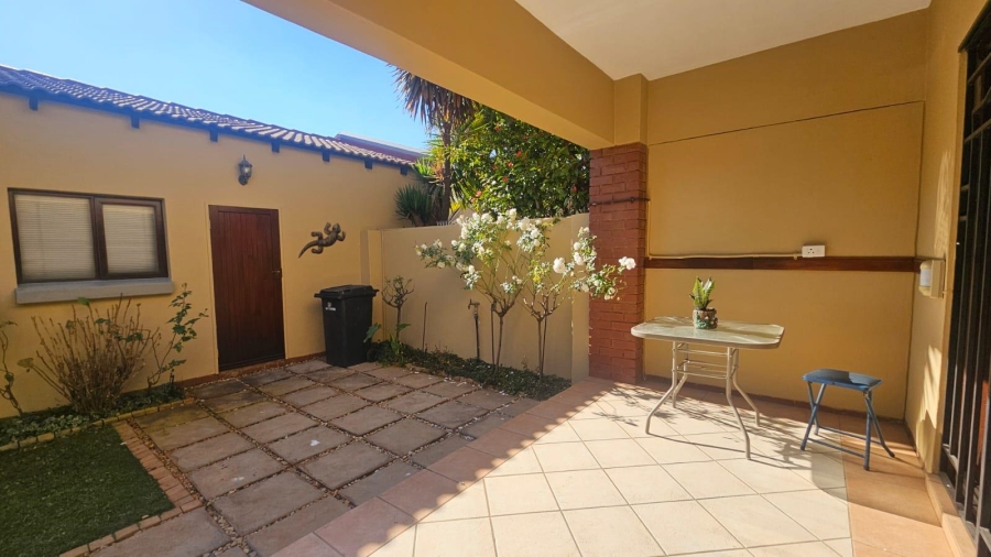 2 Bedroom Property for Sale in Olympus AH Gauteng