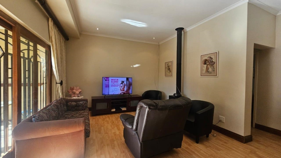 2 Bedroom Property for Sale in Olympus AH Gauteng