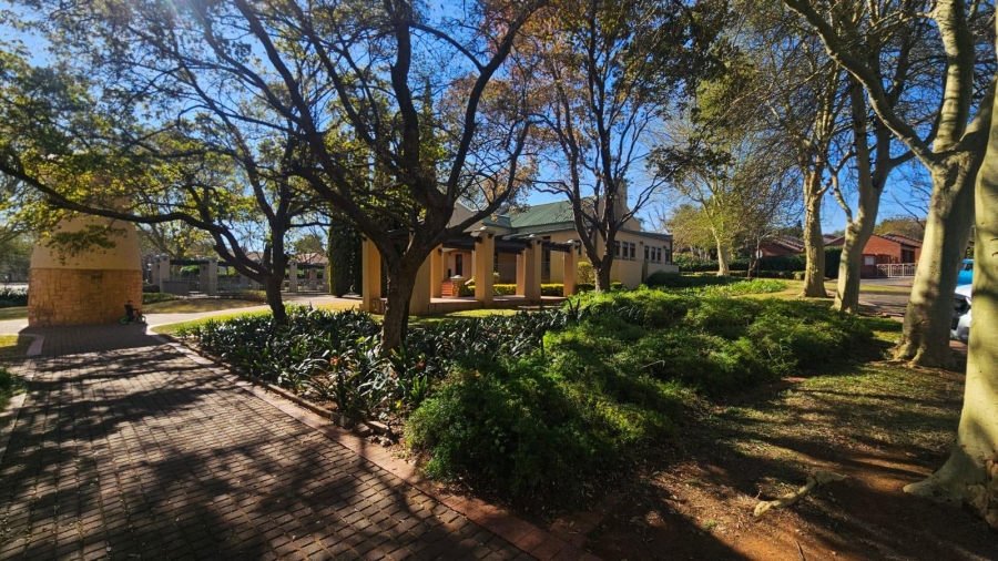 2 Bedroom Property for Sale in Olympus AH Gauteng