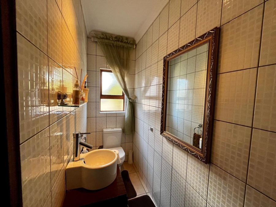 4 Bedroom Property for Sale in Willow Acres Gauteng