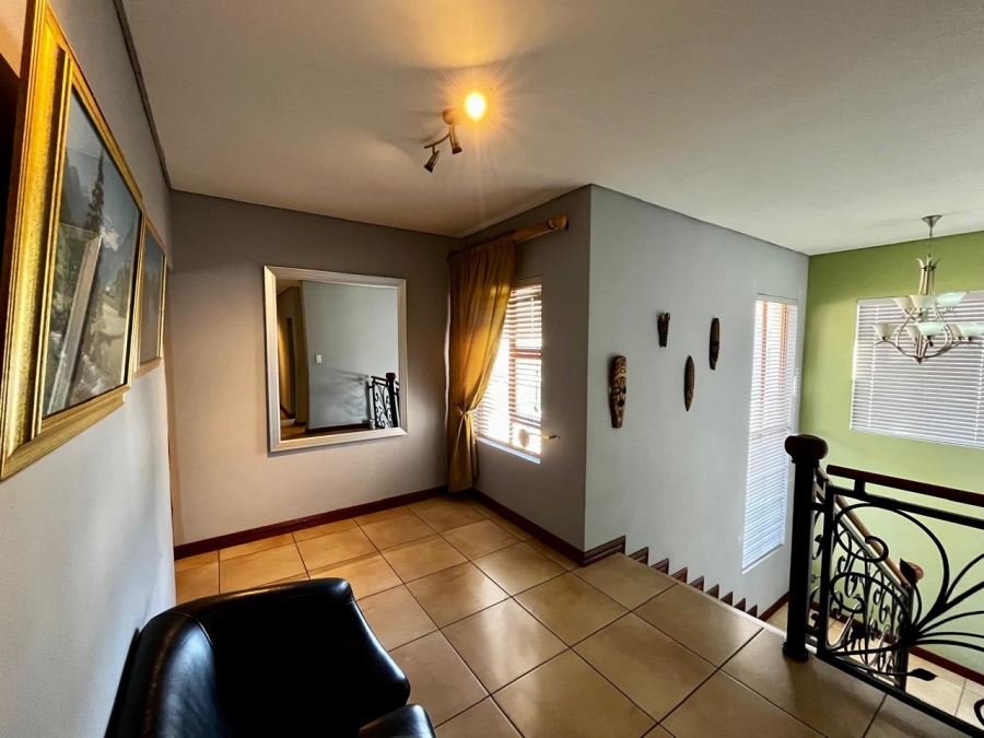 4 Bedroom Property for Sale in Willow Acres Gauteng
