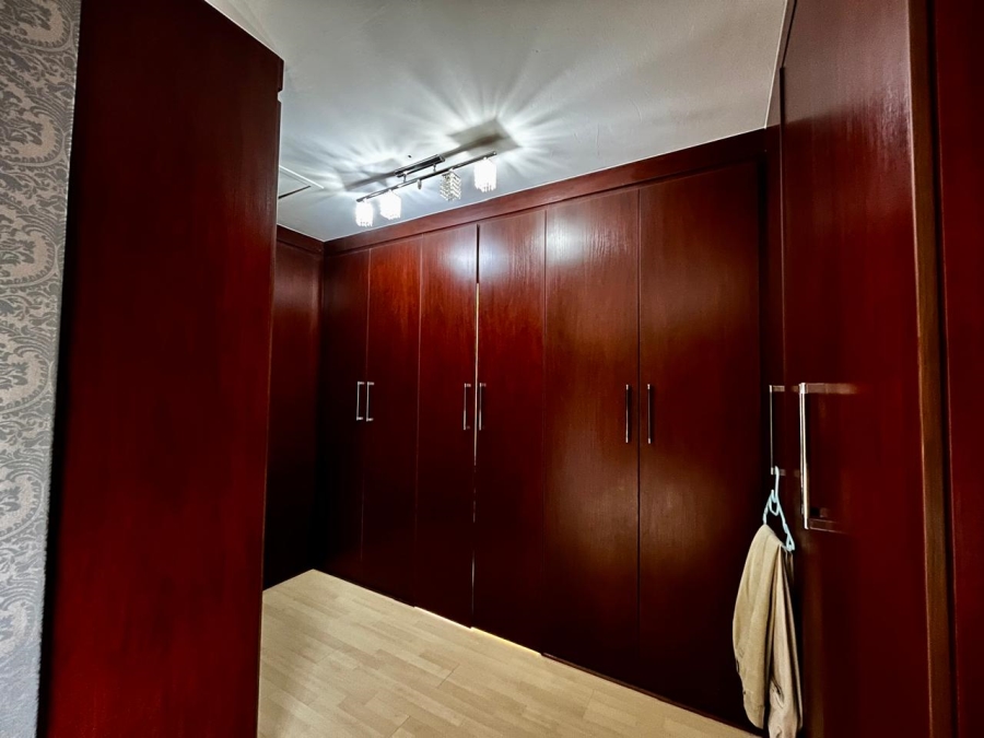 4 Bedroom Property for Sale in Willow Acres Gauteng