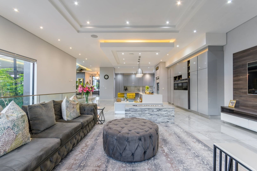 6 Bedroom Property for Sale in Steyn City Gauteng