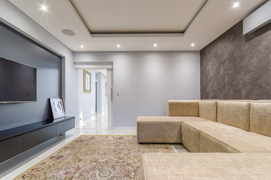 6 Bedroom Property for Sale in Steyn City Gauteng