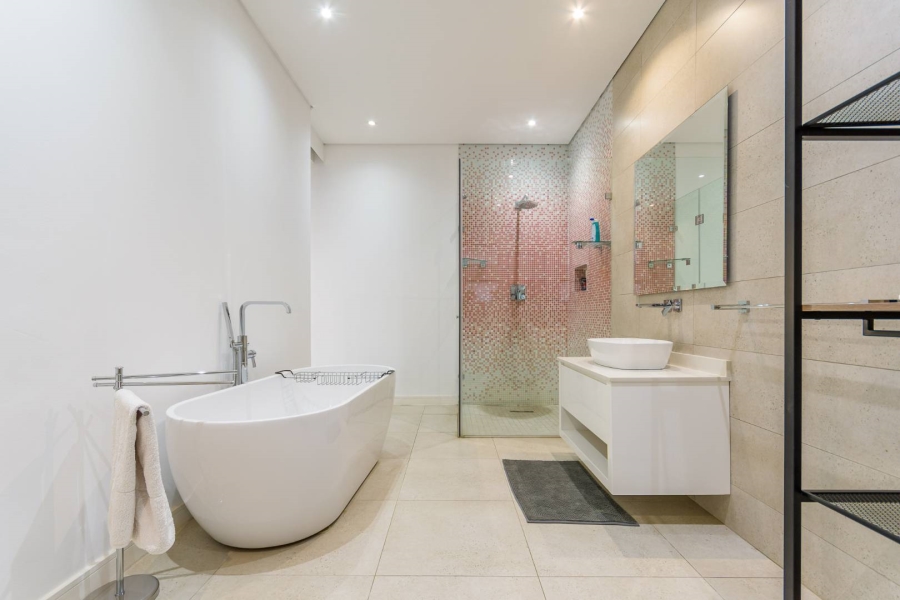 6 Bedroom Property for Sale in Steyn City Gauteng