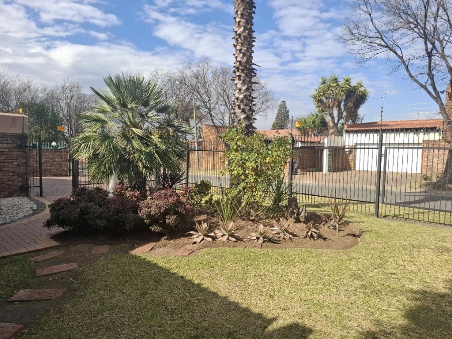 3 Bedroom Property for Sale in Ravenswood Gauteng