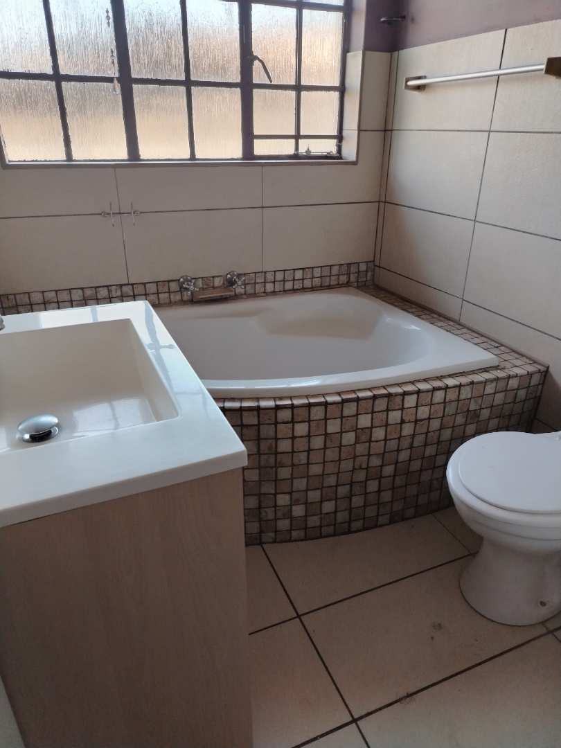 2 Bedroom Property for Sale in Pollak Park Gauteng