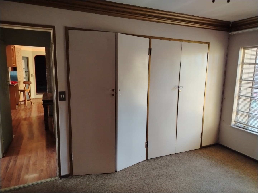 2 Bedroom Property for Sale in Pollak Park Gauteng
