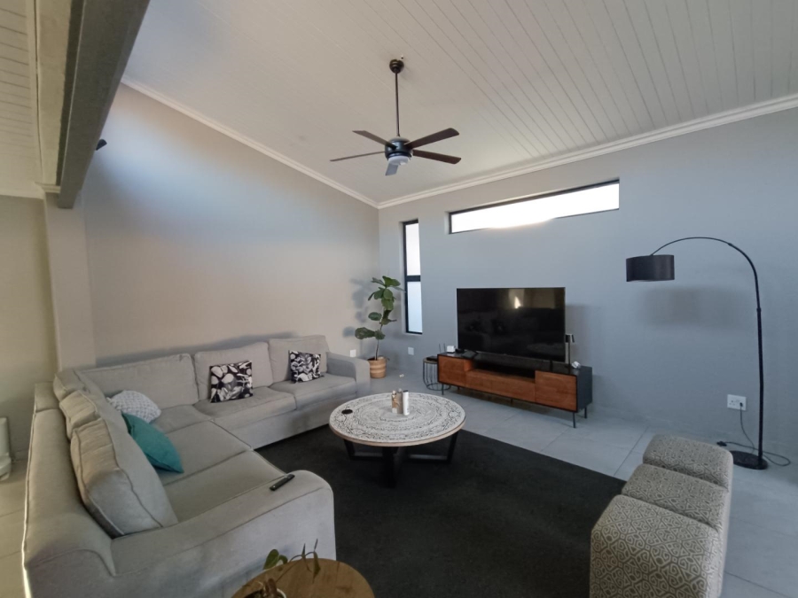3 Bedroom Property for Sale in Zwartkop Gauteng