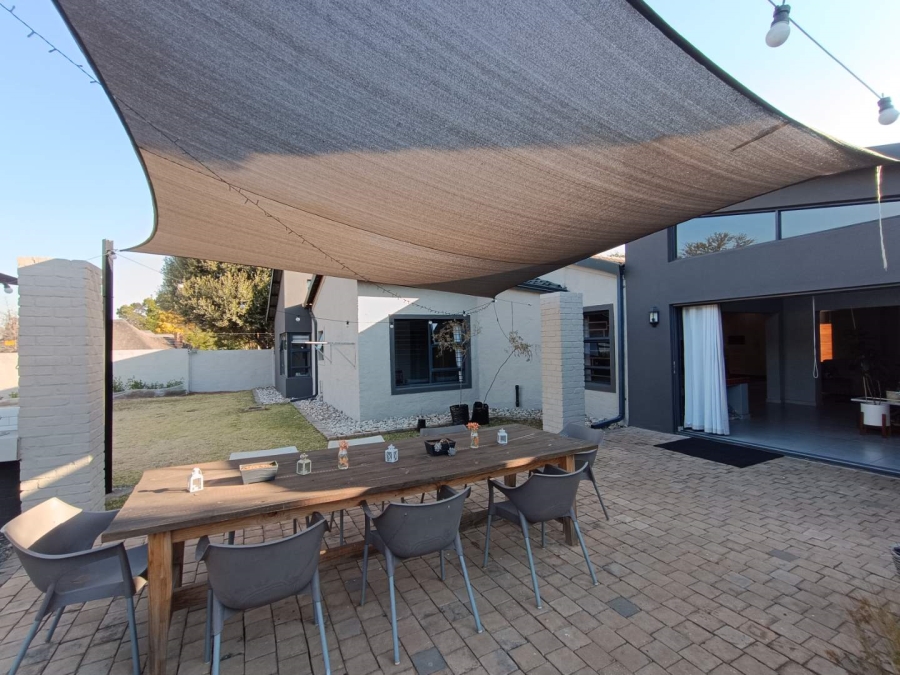 3 Bedroom Property for Sale in Zwartkop Gauteng