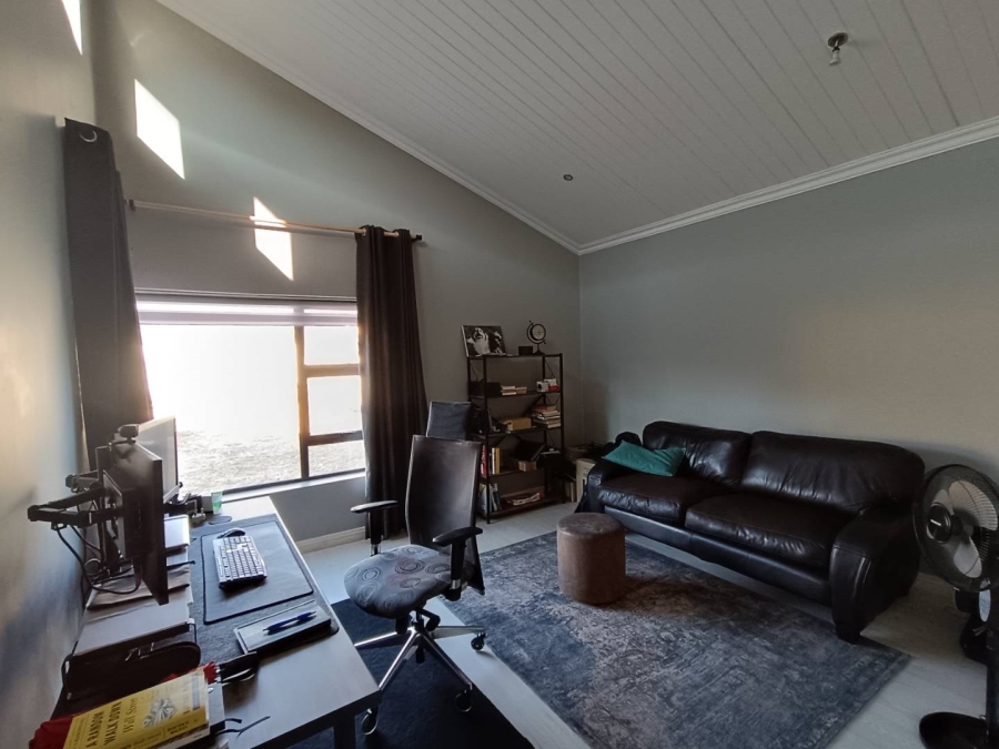 3 Bedroom Property for Sale in Zwartkop Gauteng