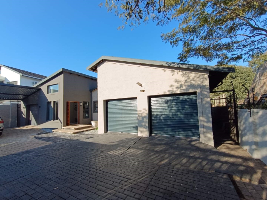 3 Bedroom Property for Sale in Zwartkop Gauteng