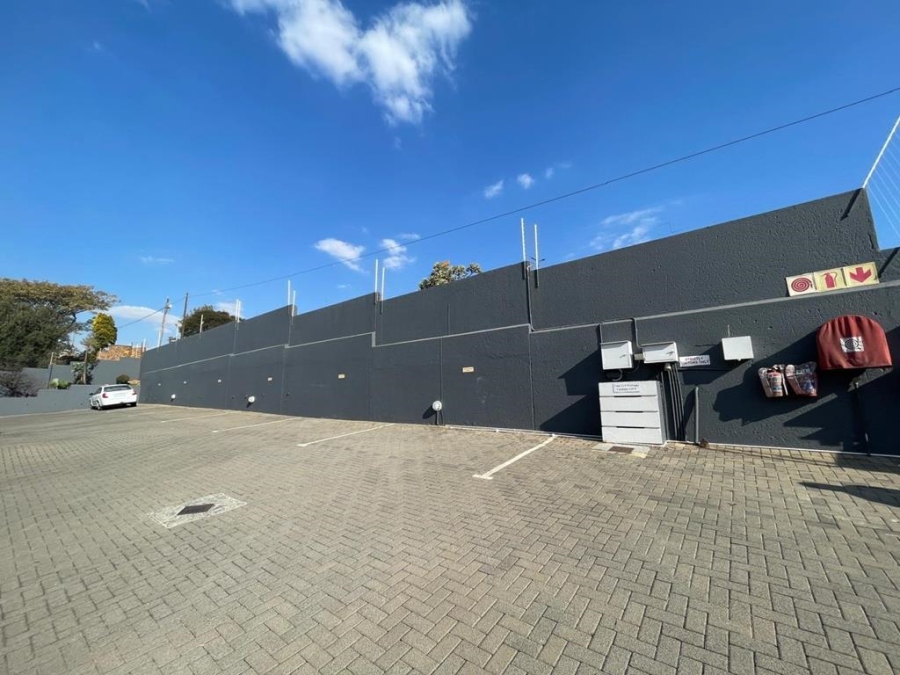 3 Bedroom Property for Sale in Wilro Park Gauteng