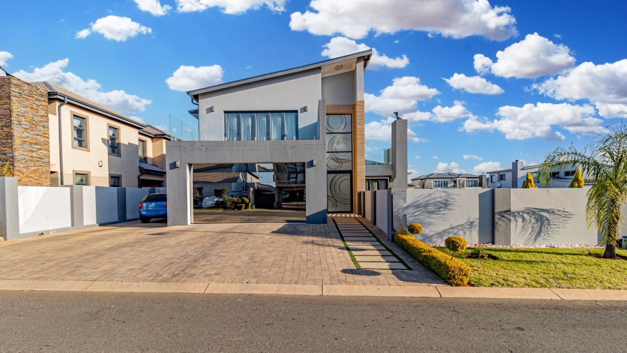 4 Bedroom Property for Sale in Zambezi Manor Lifestyle Estate Gauteng