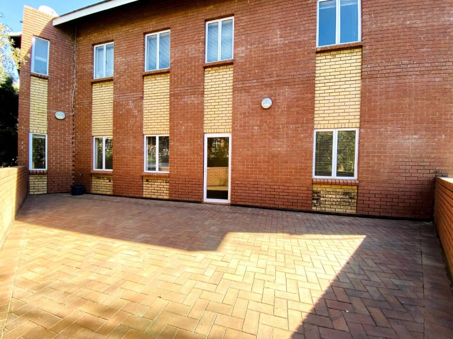 To Let commercial Property for Rent in Maroeladal Gauteng