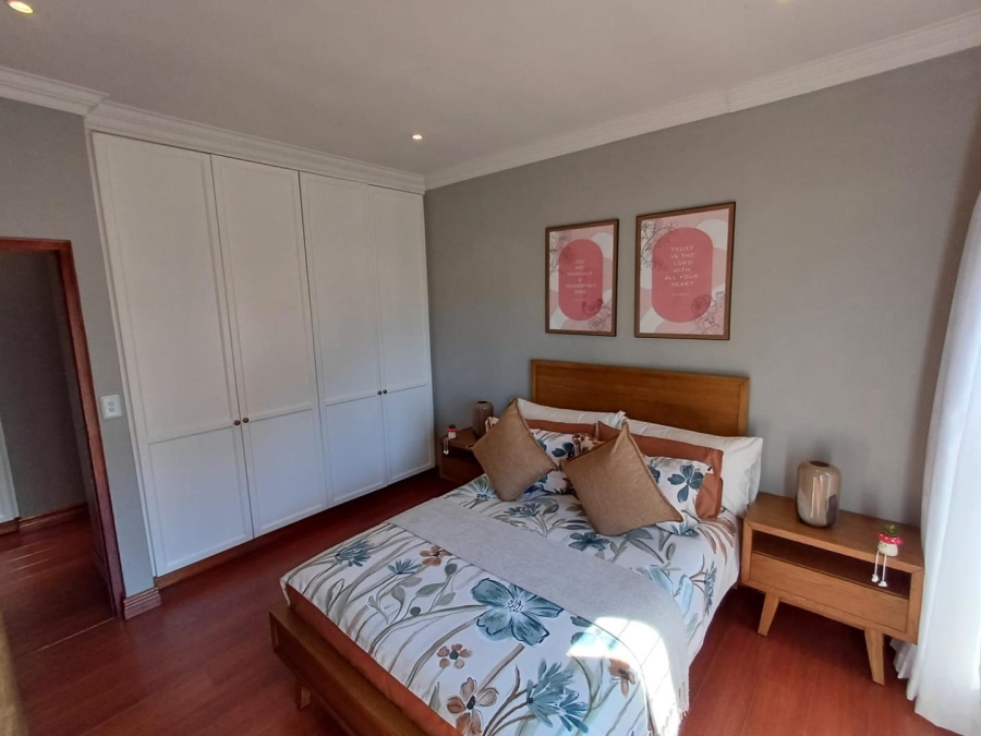 To Let 4 Bedroom Property for Rent in Northcliff Gauteng